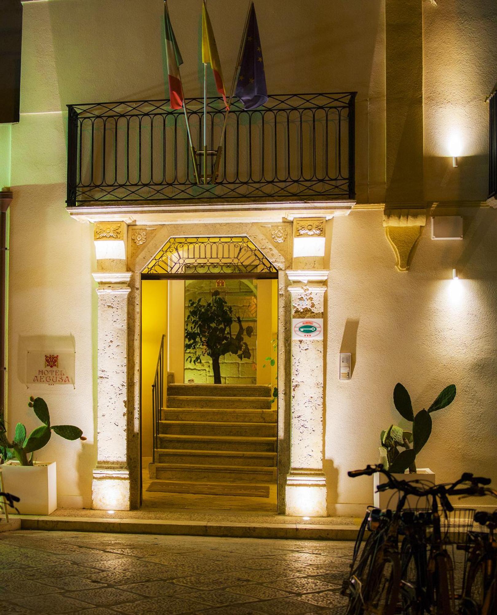 Aegusa Hotel Φαβινιάνα Εξωτερικό φωτογραφία