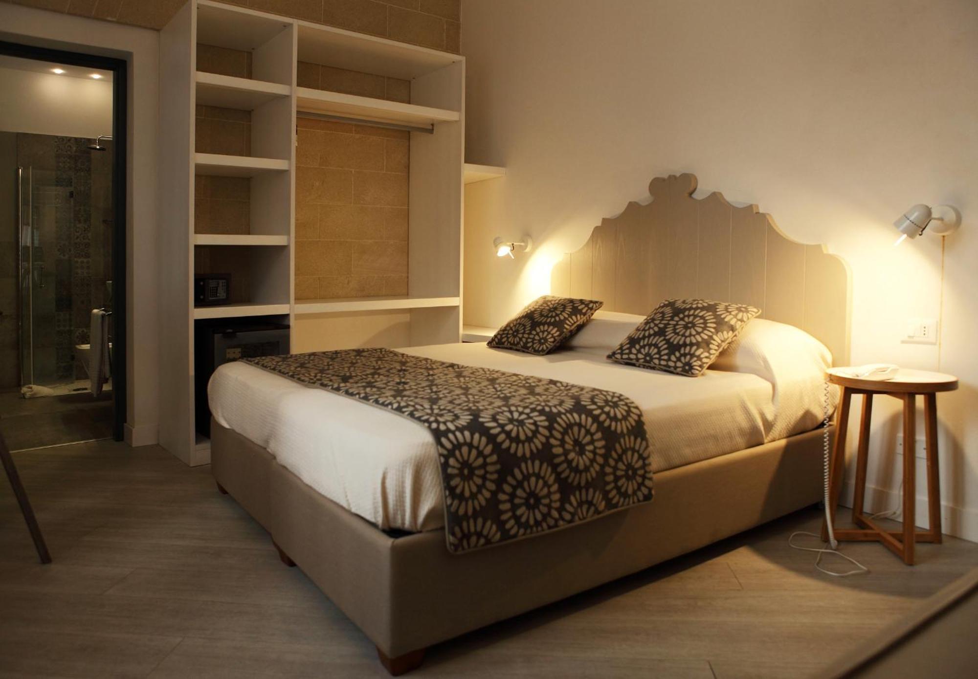 Aegusa Hotel Φαβινιάνα Δωμάτιο φωτογραφία