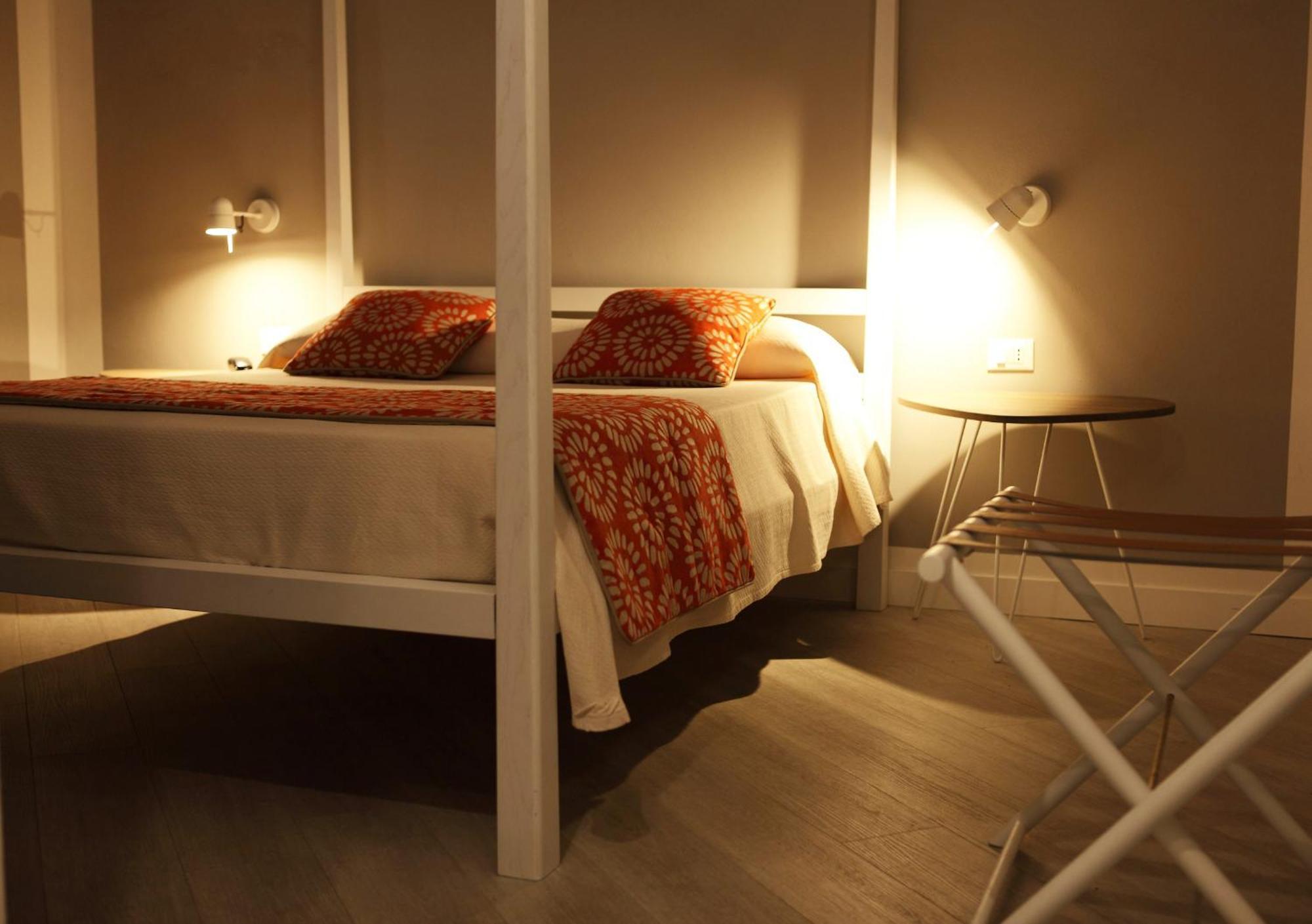 Aegusa Hotel Φαβινιάνα Δωμάτιο φωτογραφία