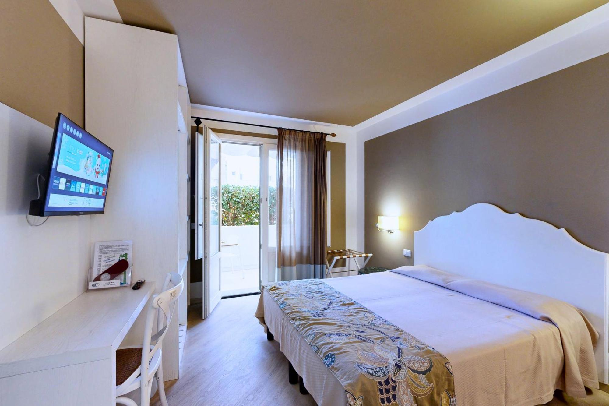 Aegusa Hotel Φαβινιάνα Εξωτερικό φωτογραφία